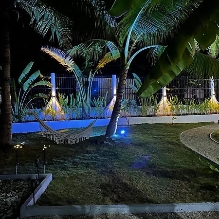 Pawikan Boutique Hotel Moalboal Extérieur photo