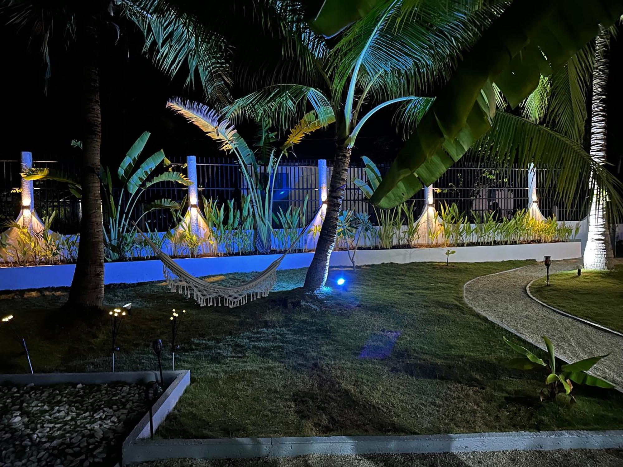 Pawikan Boutique Hotel Moalboal Extérieur photo