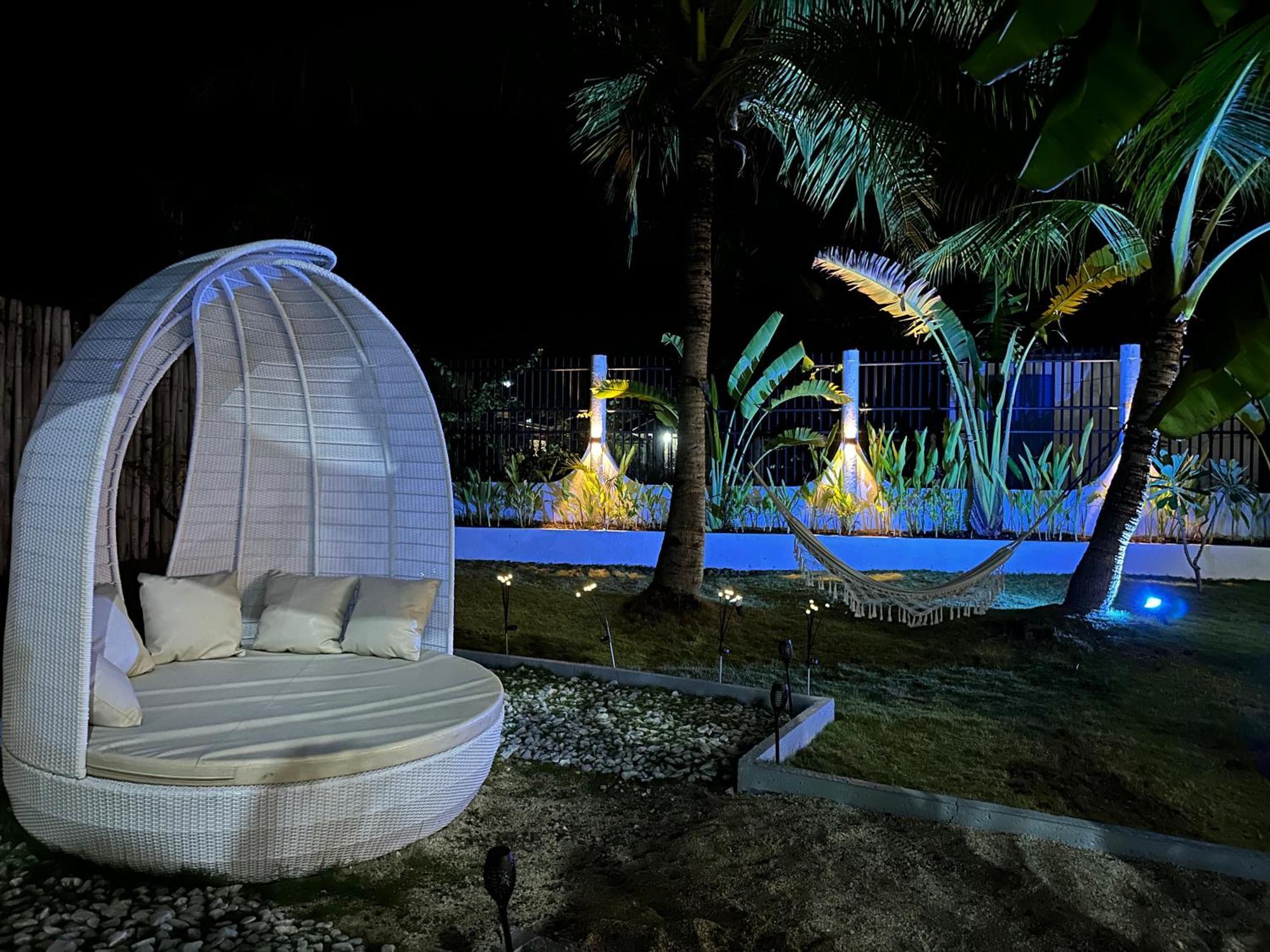 Pawikan Boutique Hotel Moalboal Extérieur photo